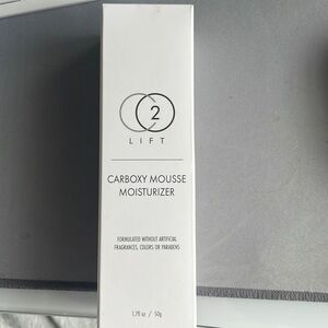 UNOPENED CO2 Lift Carboxy Mousse Moisturizer